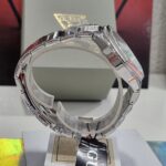 GUESS GW0878L1 Ženski metalni ručni sat srebrne boje sa cirkonima - Slika 3