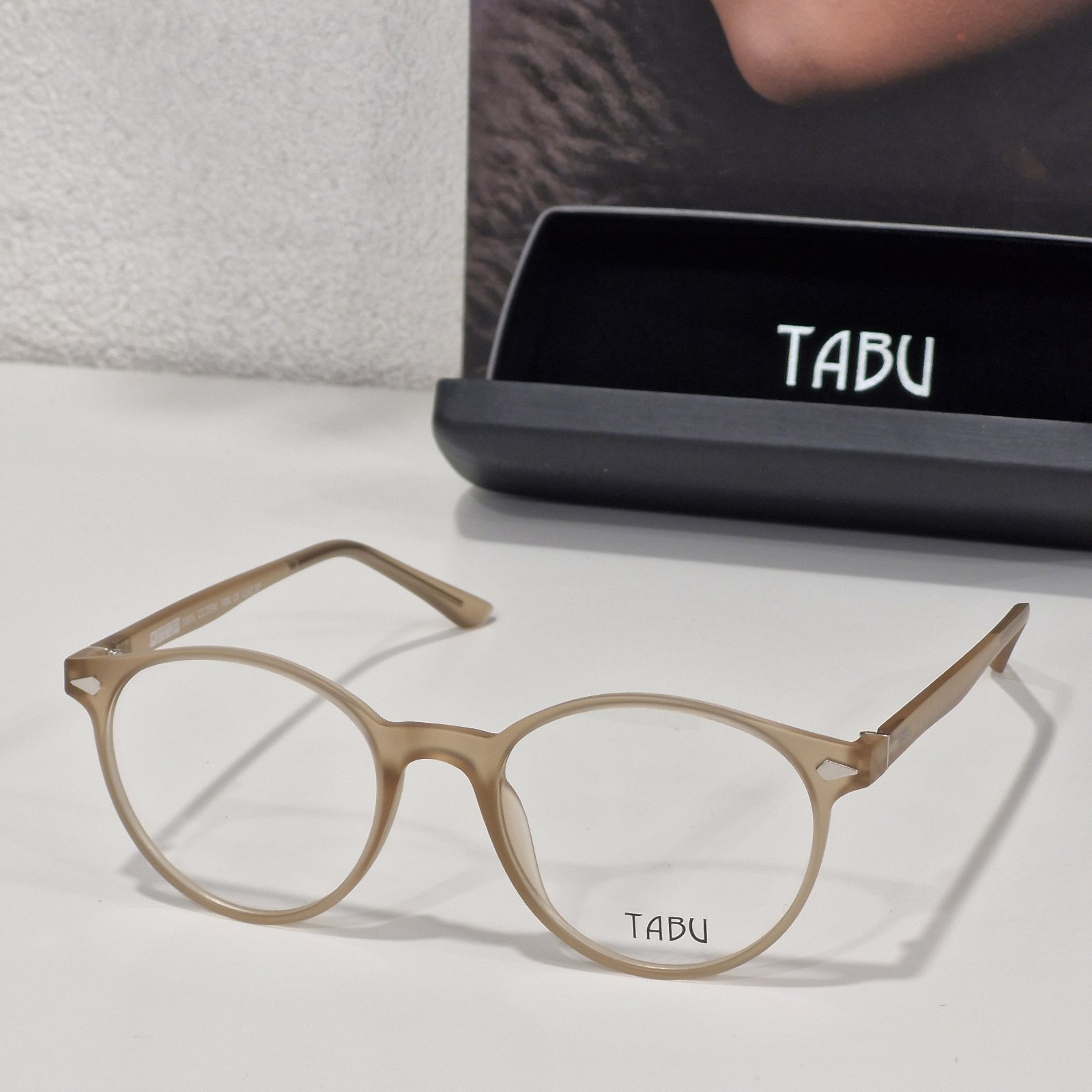 CLIP ON PUDER PLASTIKČNI TABU OKVIR T FACTOR 56 CLIP ON PUDER PLASTIKČNI TABU OKVIR T FACTOR 56
